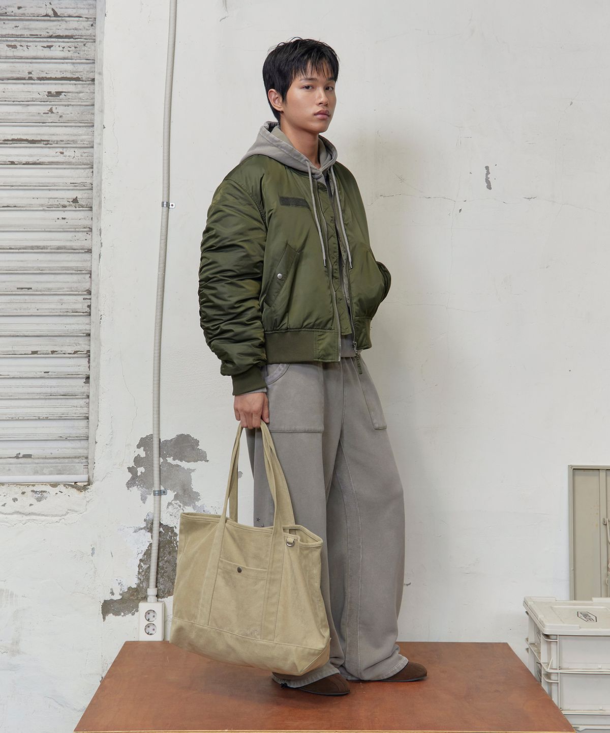 토니로렌스(TONY LAWRENCE) Flight MA-1 Jacket_KH