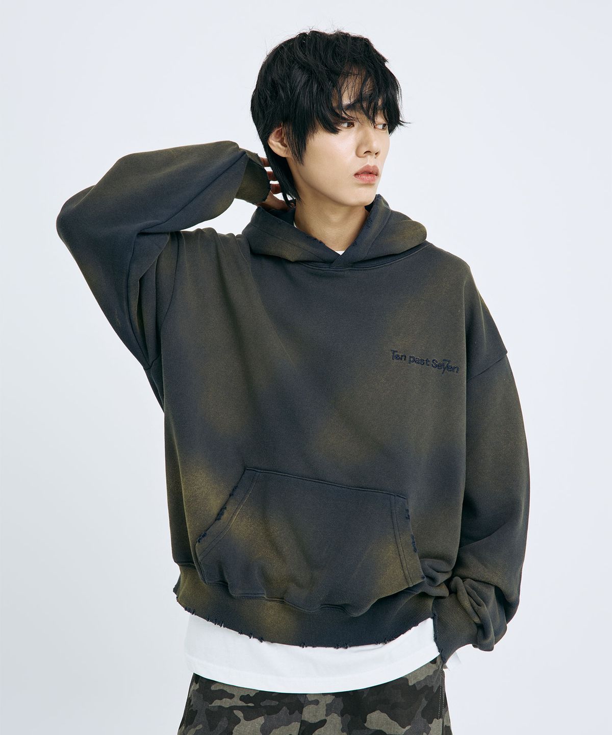 텐 패스트 세븐(TEN PAST SEVEN) 올오버 핸드 워싱 후드티 (3 Colors)