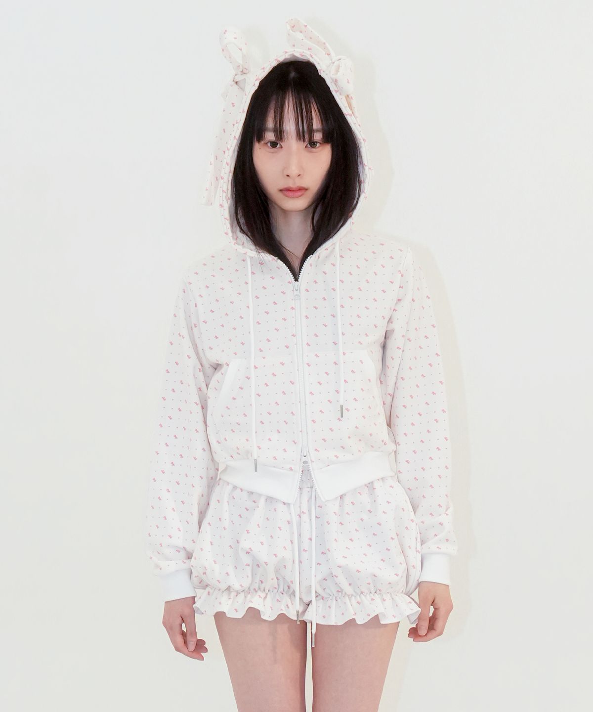 판영(FANYOUNG) RIBBON HOODED ZIPUP IVORY