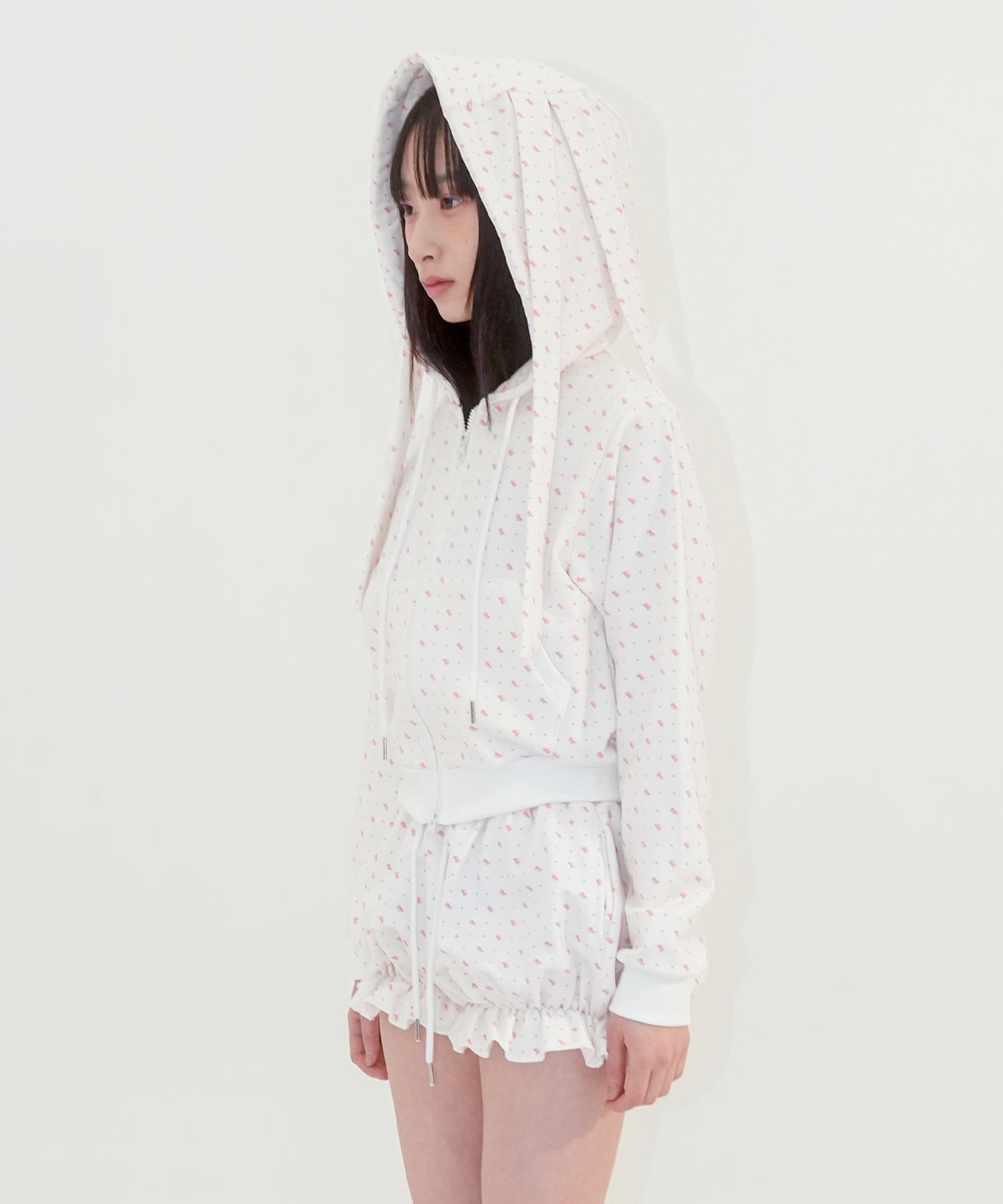 판영(FANYOUNG) RIBBON HOODED ZIPUP IVORY