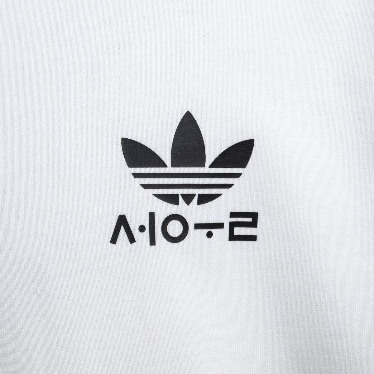 아디다스(ADIDAS) 김밥 티 LH1256