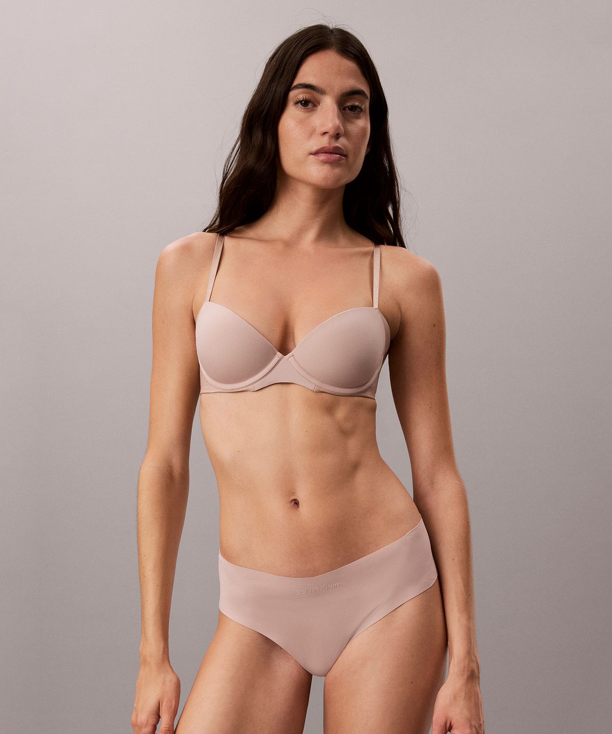 캘빈클라인 언더웨어(CALVIN KLEIN UNDERWEAR) 여성 퍼펙틀리 핏 데미 브라_QF8901AD7NS