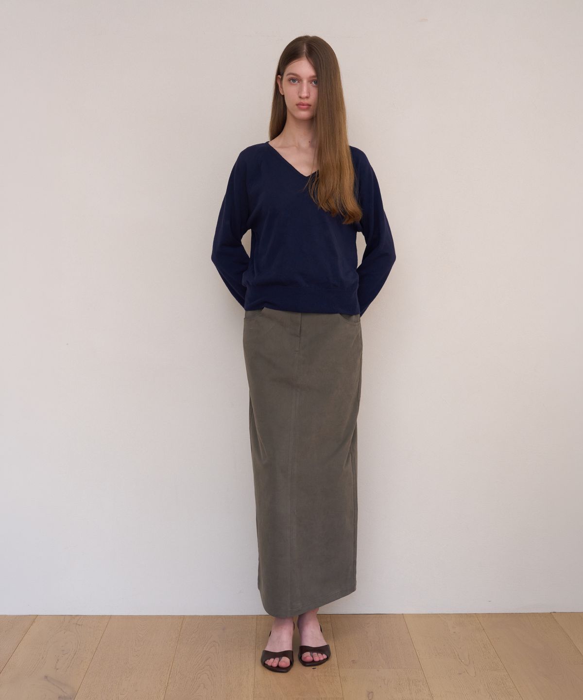 아템포(ATEMPO) SOFT TWILL MAXI SKIRT