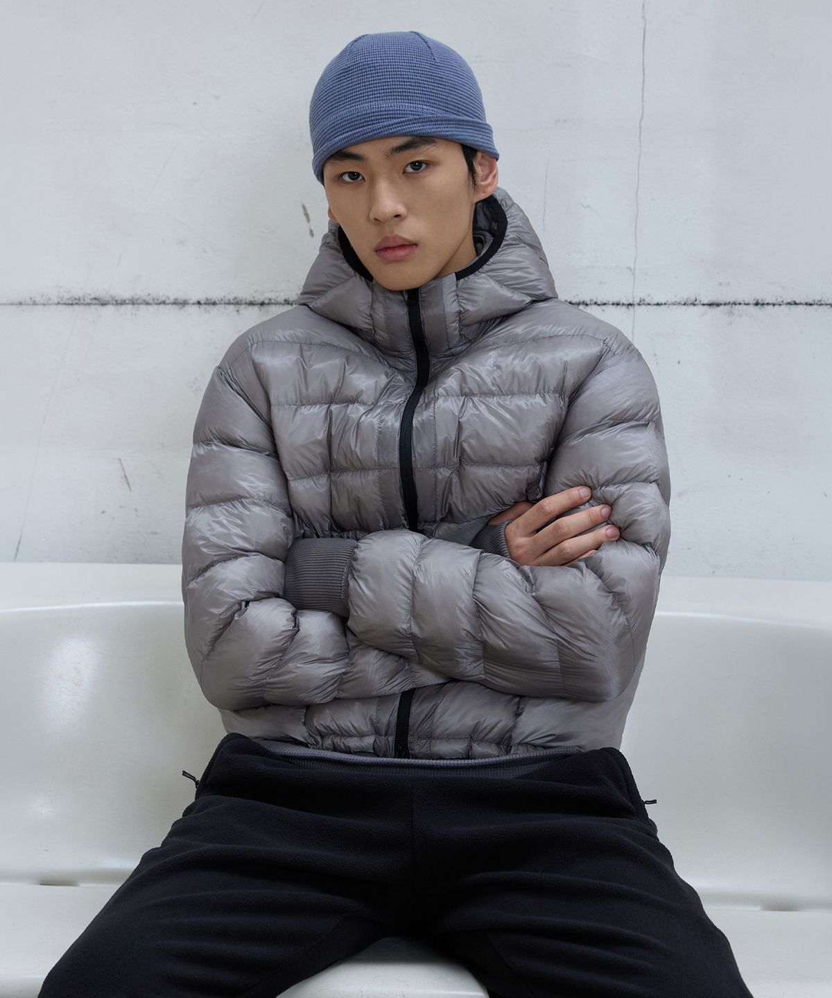 미치코런던 스포츠(MICHIKO LONDON SPORTS) 라이트 웨이트 후디드 패딩 그레이