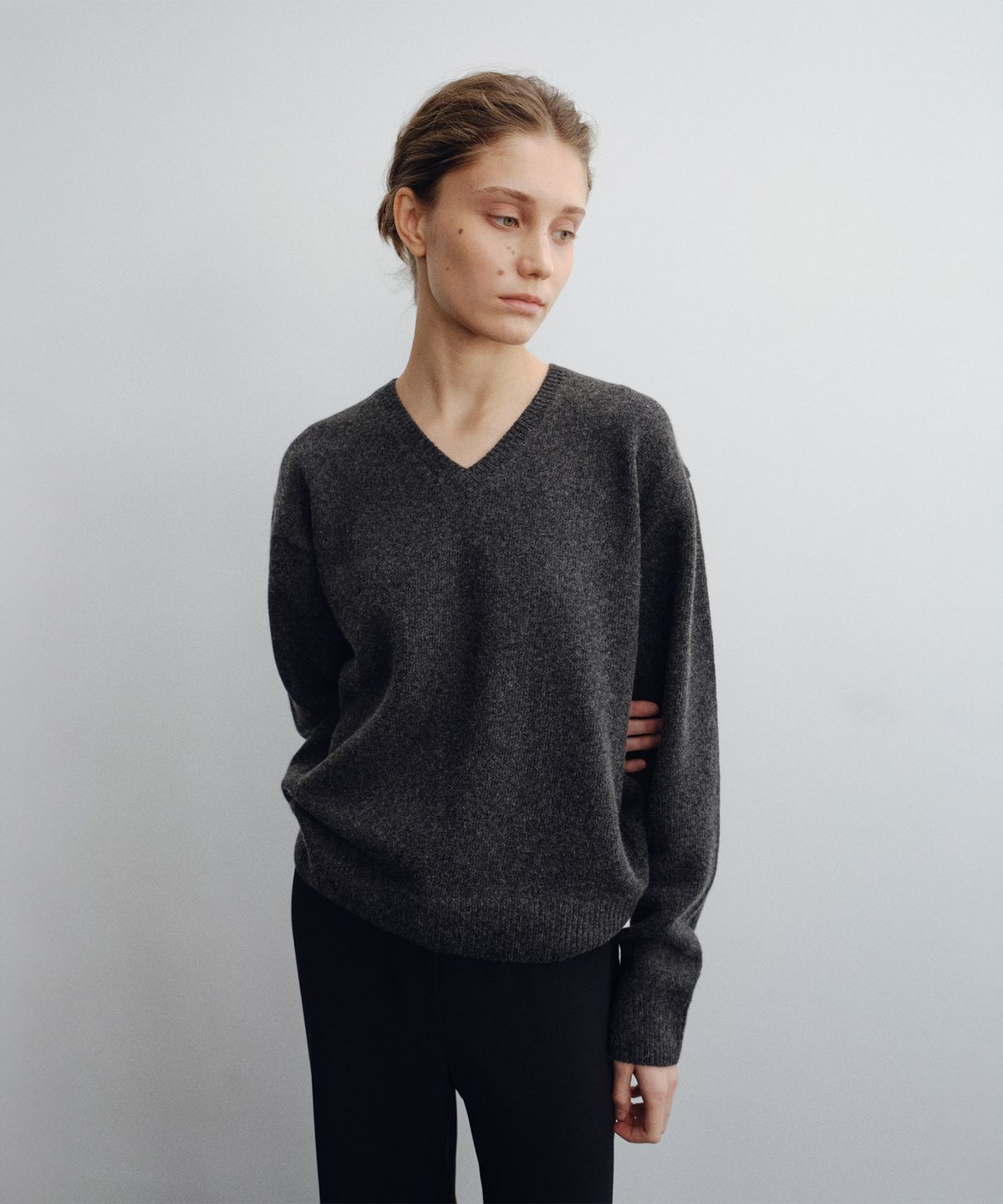 로트(LOTE) Relaxed V-Neck Knit_4 Color