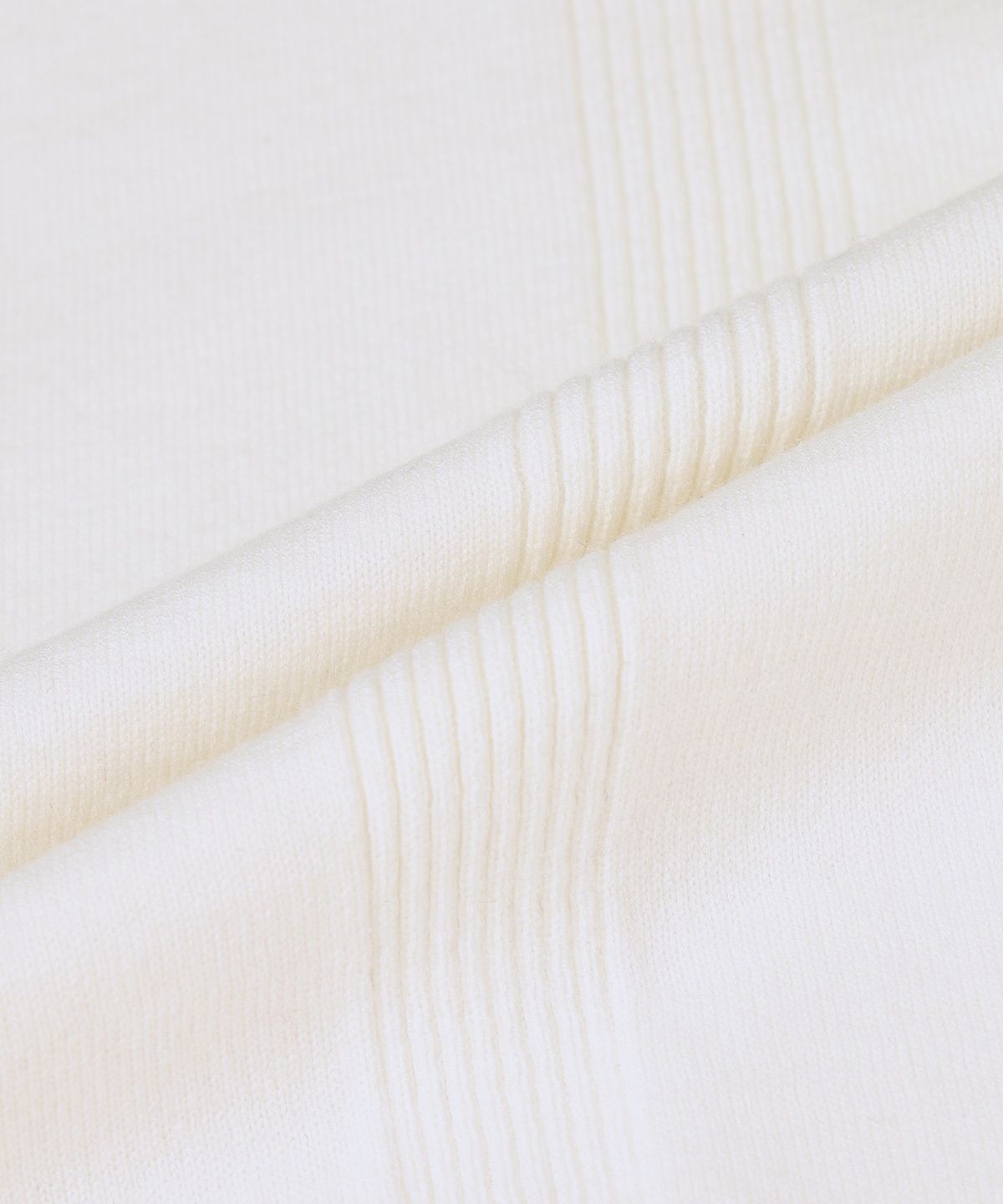 라코스테(LACOSTE) 여성 부분 케이블 라운드 스웨터 AF705E-56N 70V