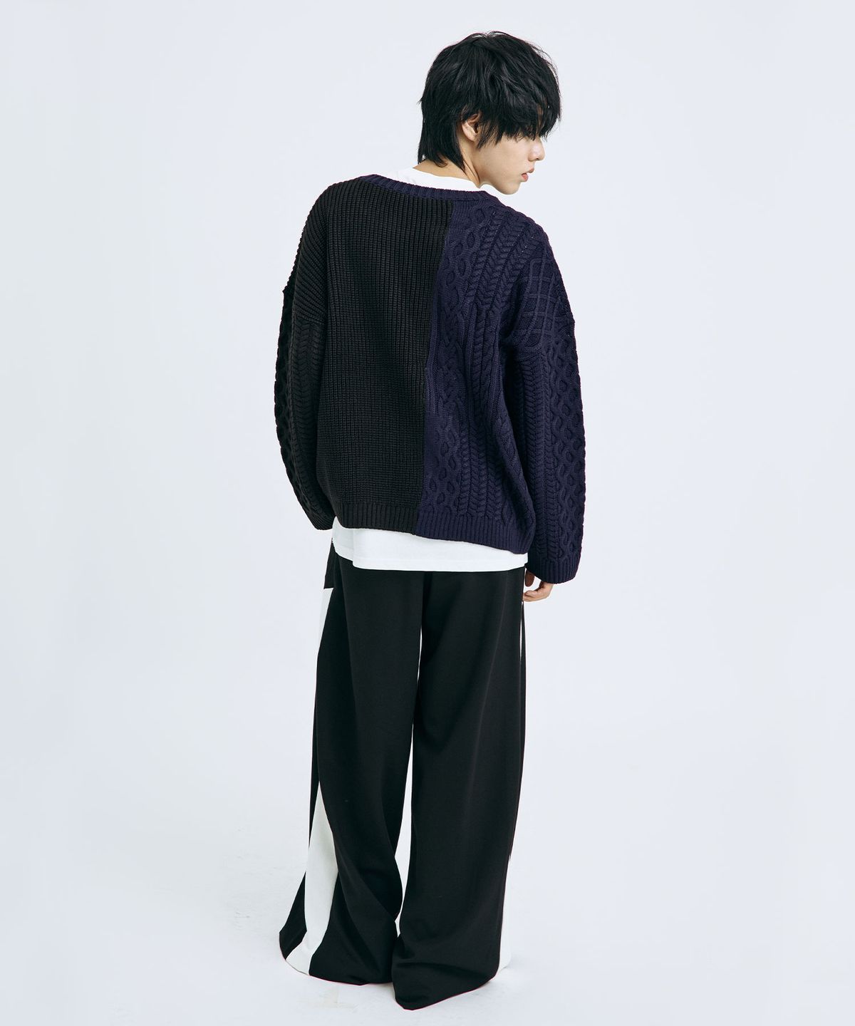 텐 패스트 세븐(TEN PAST SEVEN) 사이드 라인 와이드 트랙 팬츠 (2 Colors)