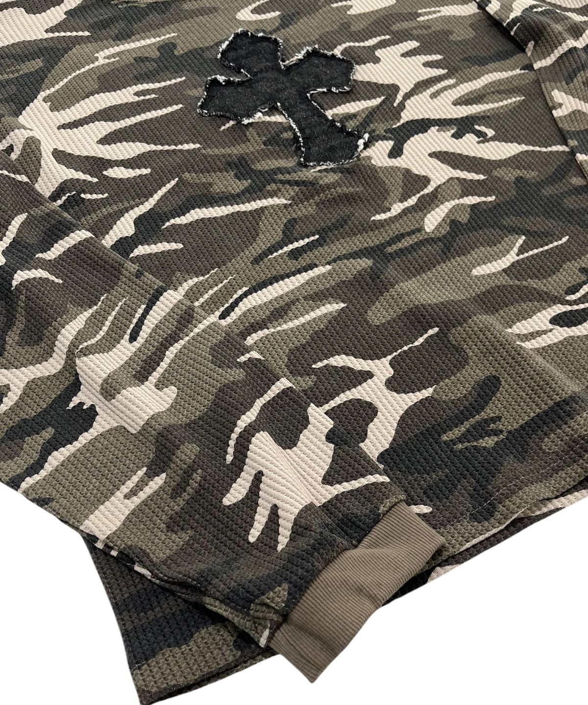 스케이터락(SK8ER ROCK) Cross Camouflage Waffle T-Shirt (Beige)