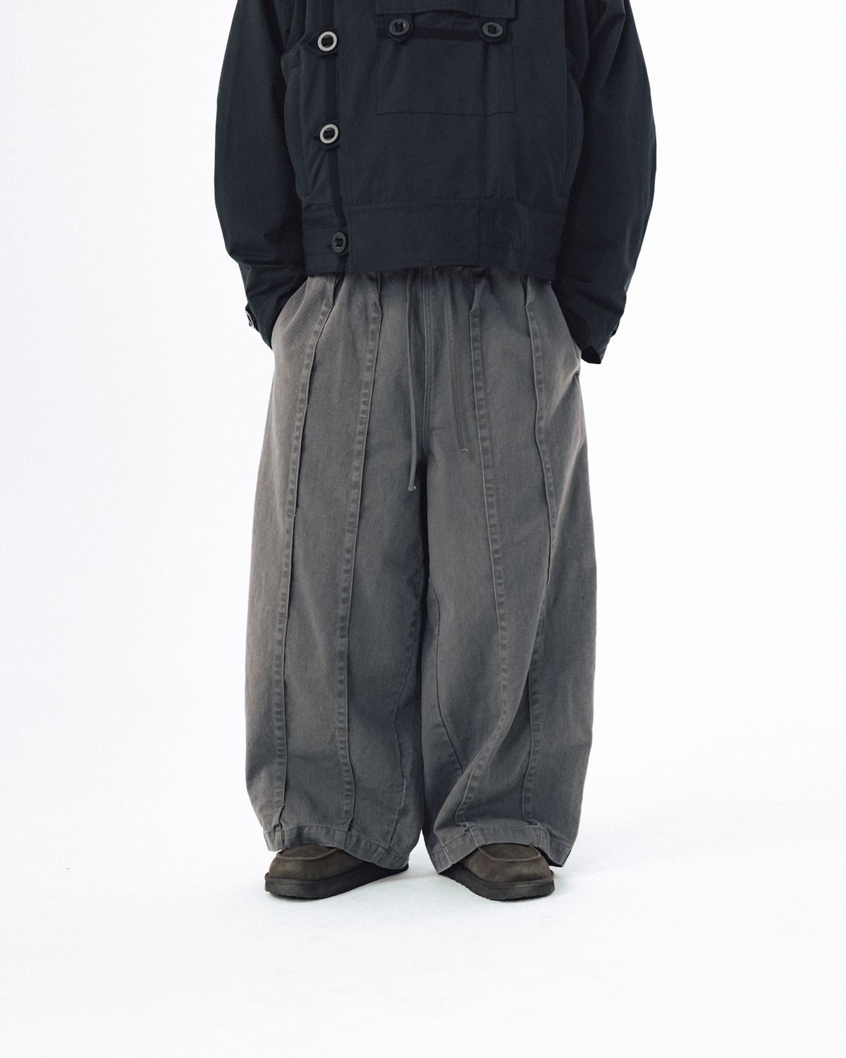 앵글런(ANGLAN) Folded Stitch Balloon Pants - Grey