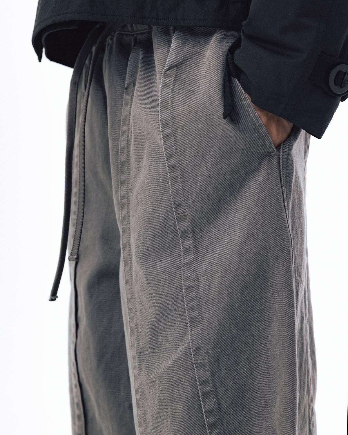 앵글런(ANGLAN) Folded Stitch Balloon Pants - Grey