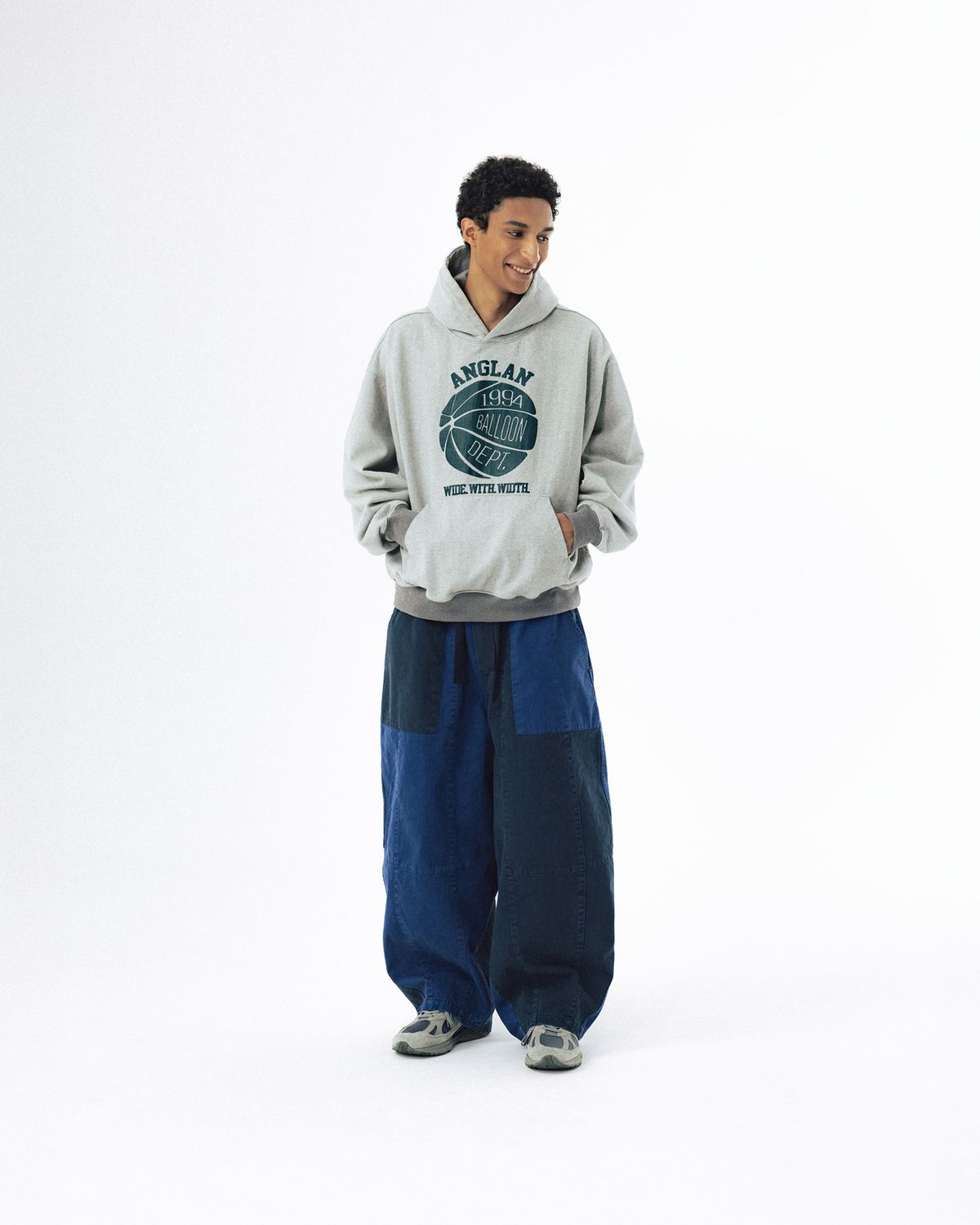 앵글런(ANGLAN) College Graphic Hoodie - Melange Grey