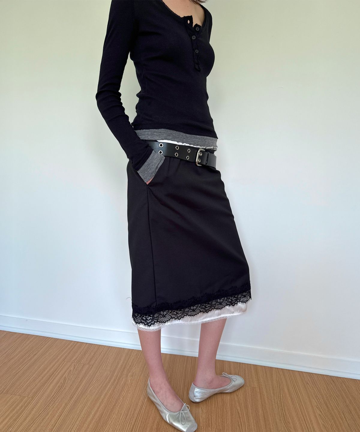 다이애그널(DIAGONAL) DOUBLE LAYERED LACE SKIRT (black)