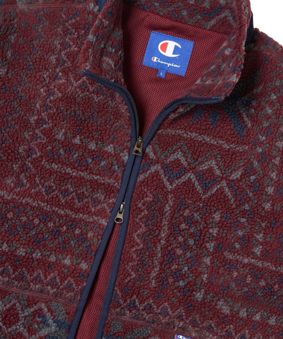 챔피온(CHAMPION) 자카드 패턴 플리스 재킷 Burgundy