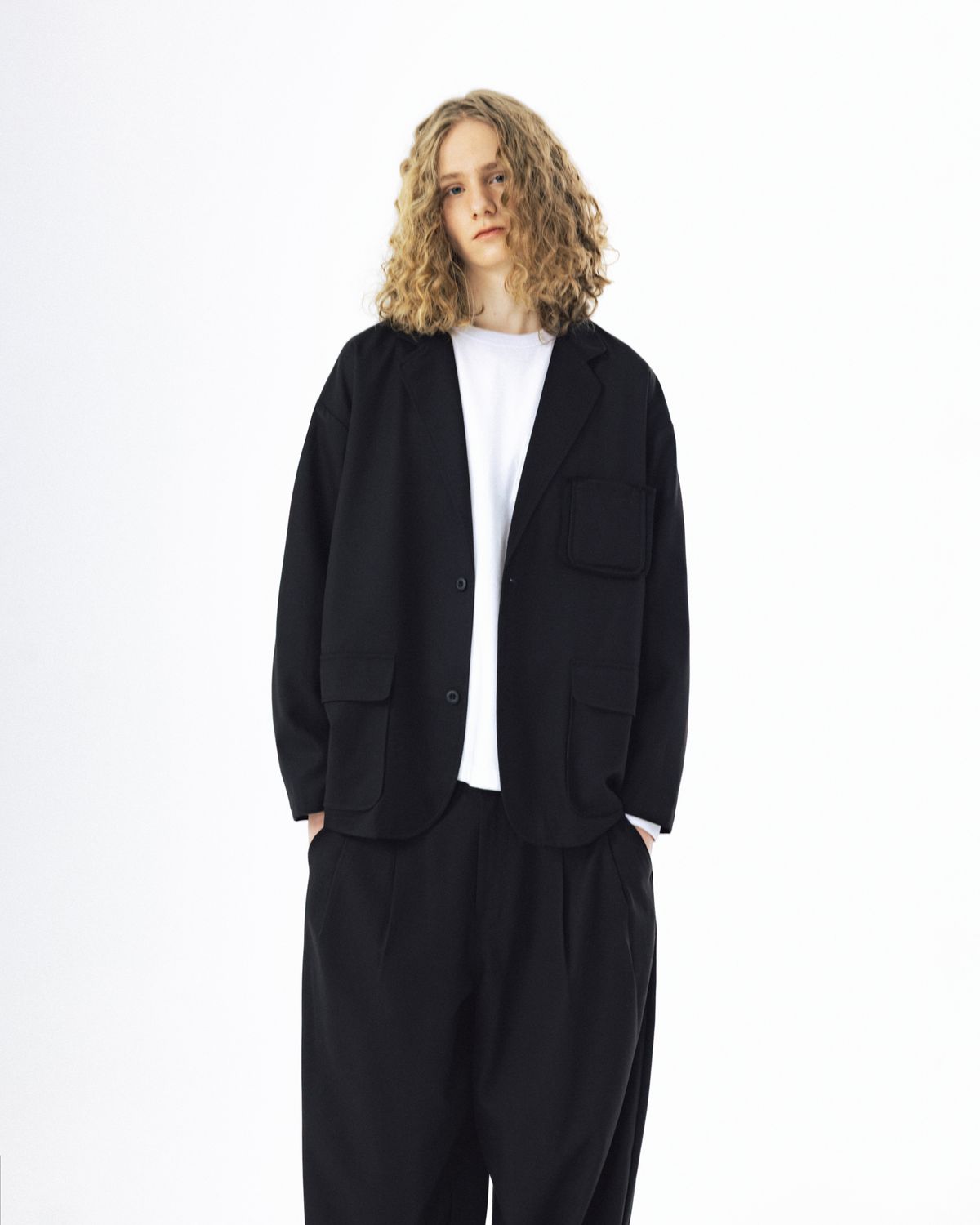 앵글런(ANGLAN) Mix Structured Blazer - Black