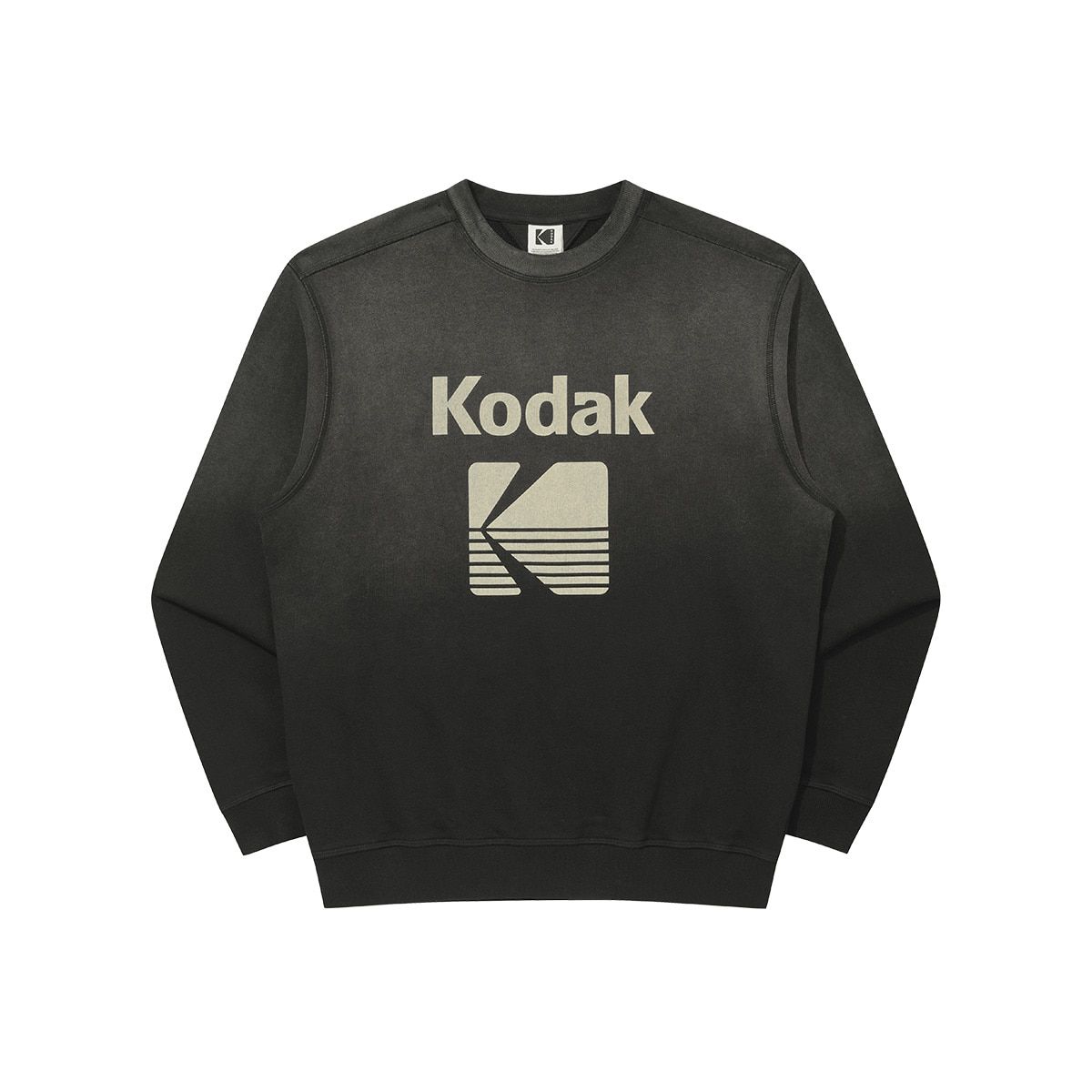 코닥(KODAK) 플래시 블러워싱 맨투맨 CHARCOAL