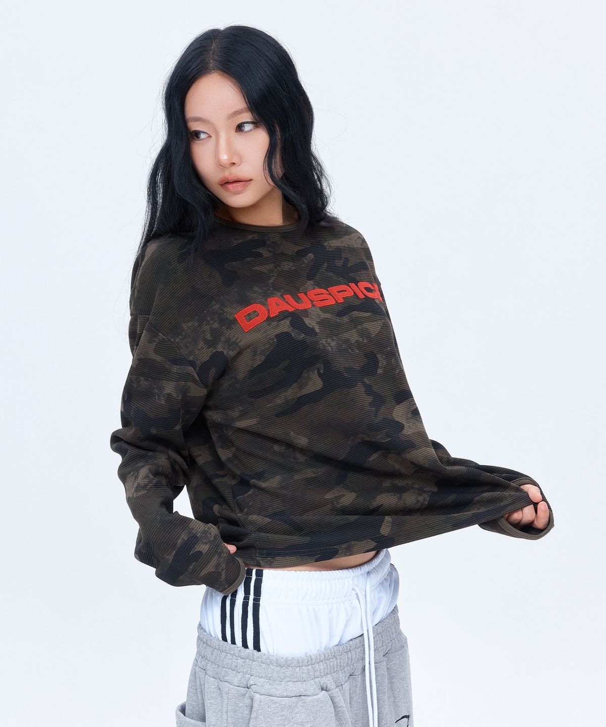디오스피스(DAUSPICE) (DUC) Appliqué Logo Waffle Long Sleeve Camo