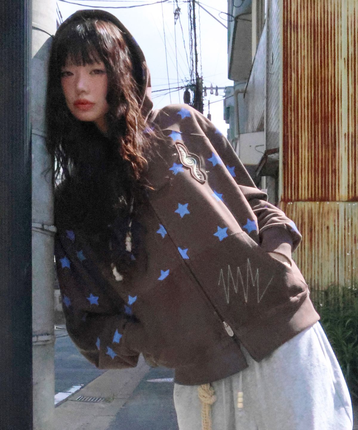 루나키후(RuNaKi'Hu') WXJ054 호시쿠즈 후드 집업 (BROWN)