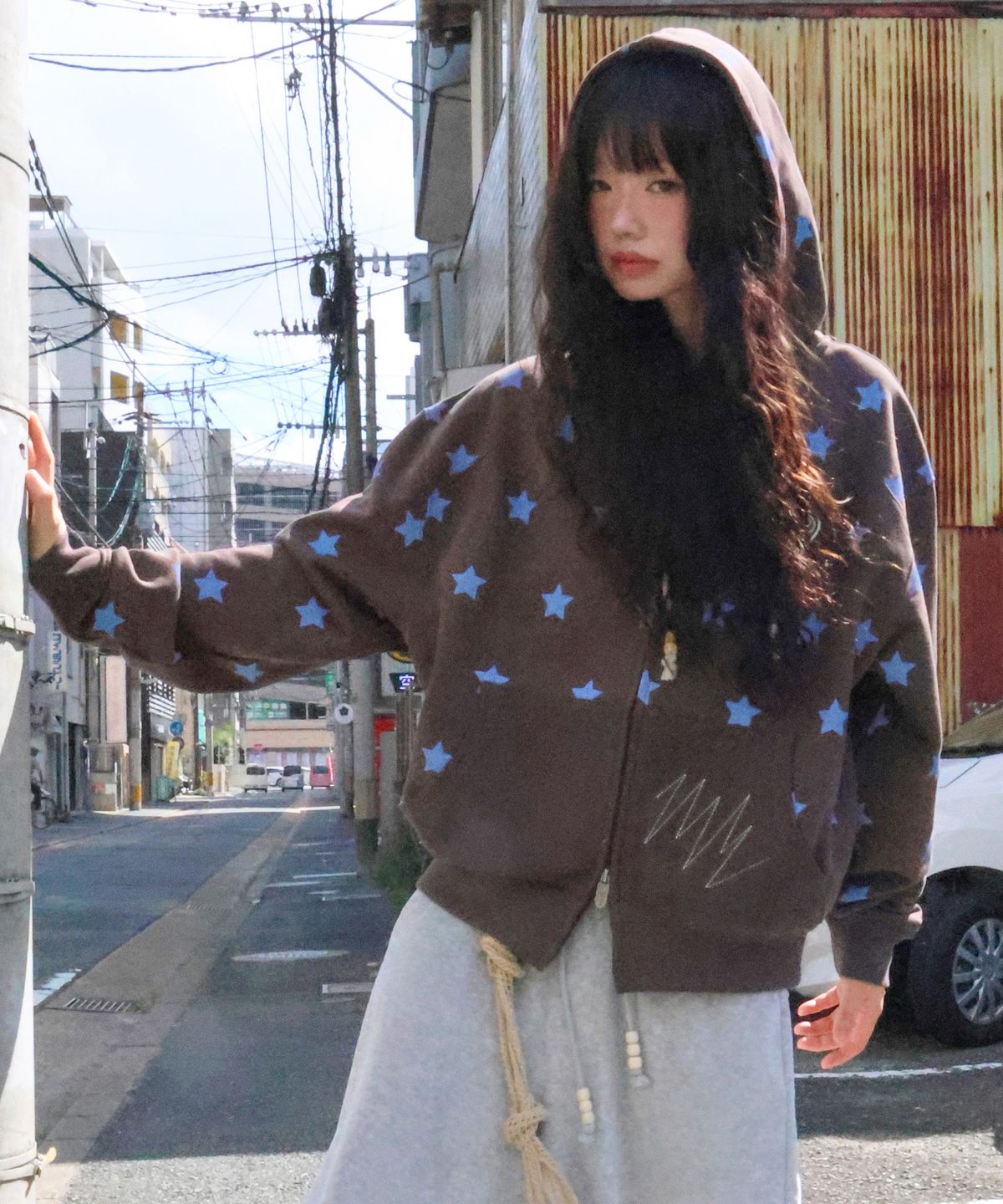 루나키후(RuNaKi'Hu') WXJ054 호시쿠즈 후드 집업 (BROWN)
