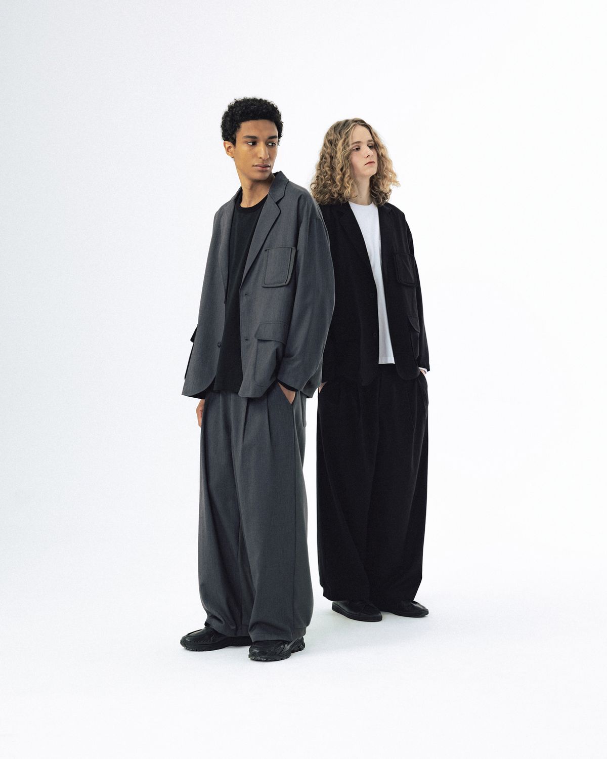 앵글런(ANGLAN) Mix Structured Trousers - Grey