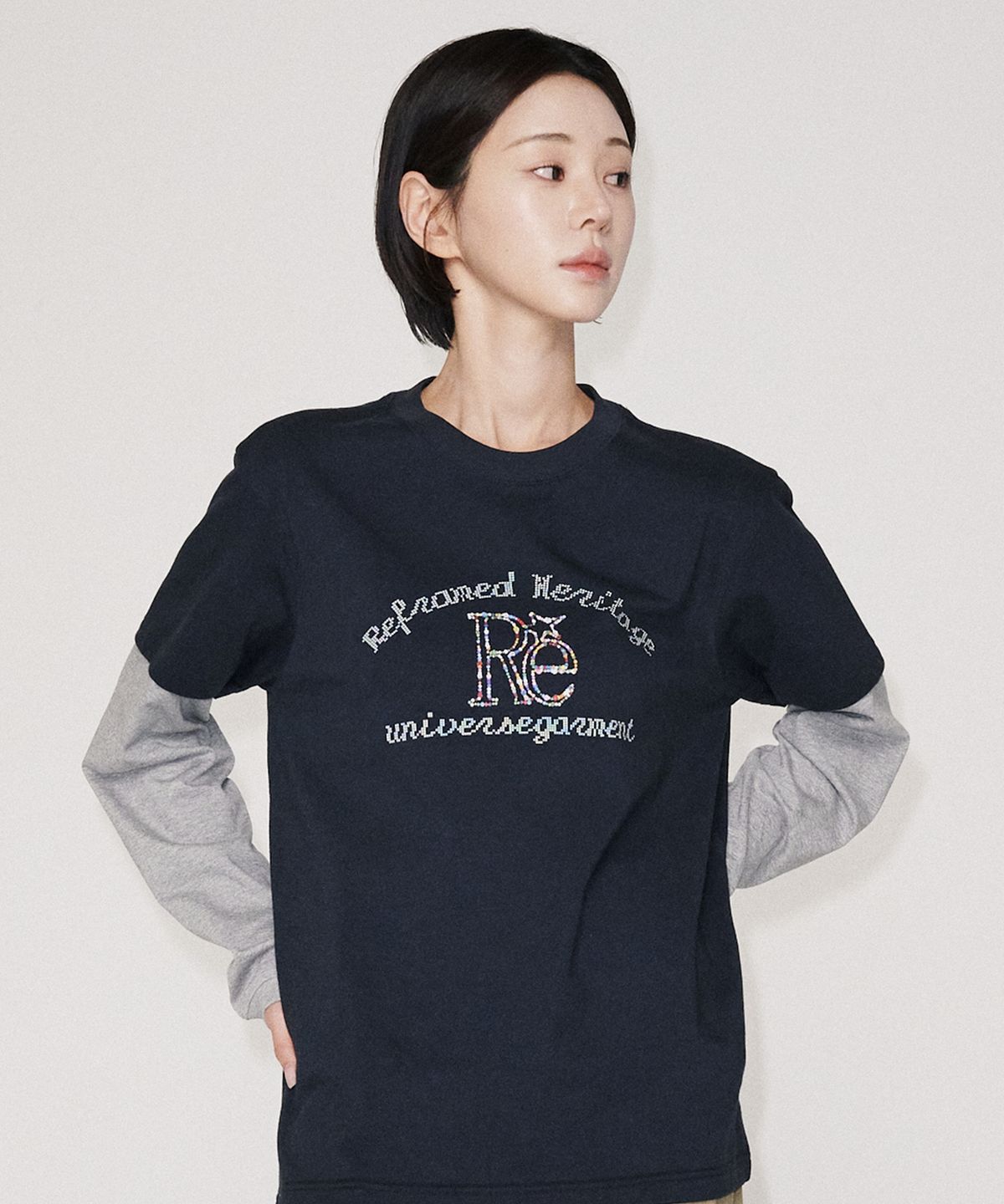 유니버스 가먼트(UNIVERSE GARMENT) 레이어드 그래픽 긴팔 티셔츠_NAVY