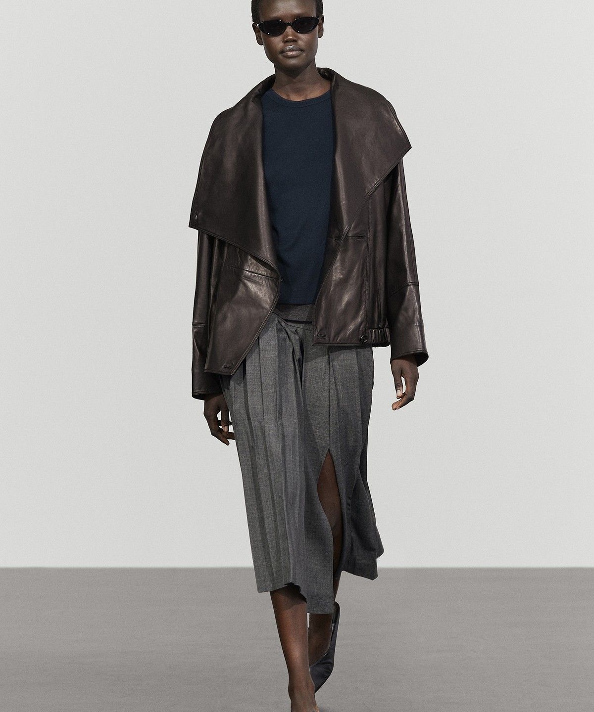 마시모두띠(MASSIMO DUTTI) 울 블렌드 플리츠 미디 스커트