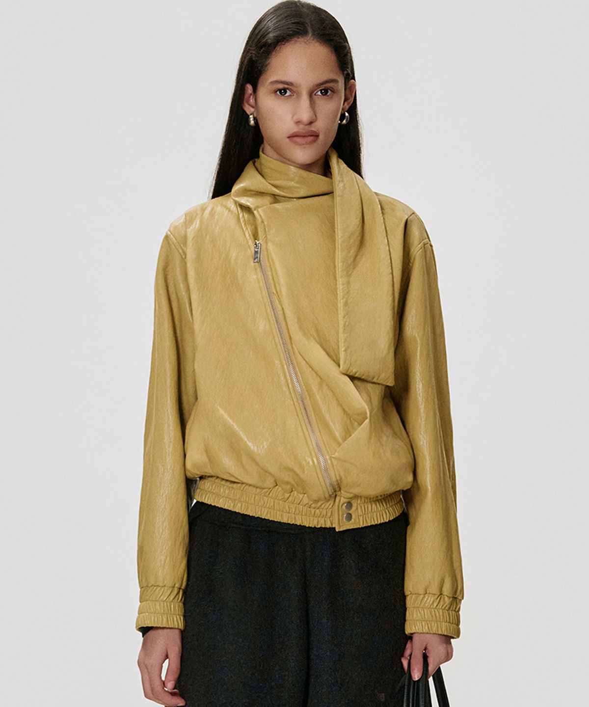 킴지수(KIMZISU) Scarf Faux Leather Jacket_MUSTARD