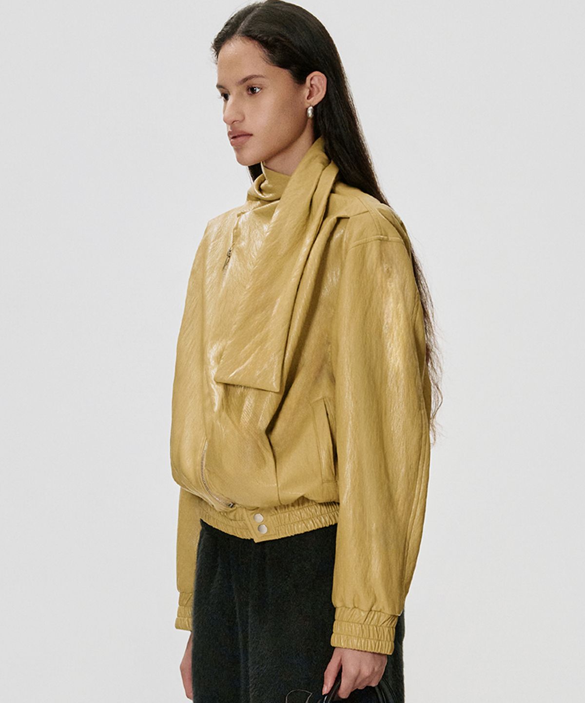 킴지수(KIMZISU) Scarf Faux Leather Jacket_MUSTARD