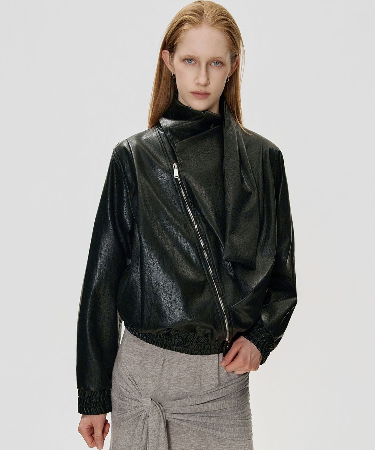 킴지수(KIMZISU) Scarf Faux Leather Jacket_BLACK
