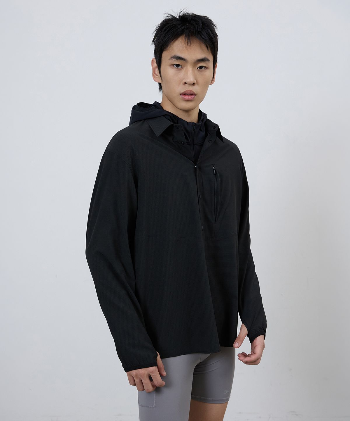 미치코런던 스포츠(MICHIKO LONDON SPORTS) 액티브 벤틸레이션 셔츠 블랙