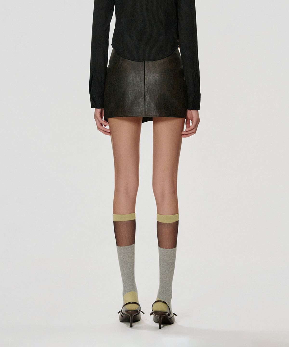 킴지수(KIMZISU) Twisted Drape Mini Skirt_BLACK
