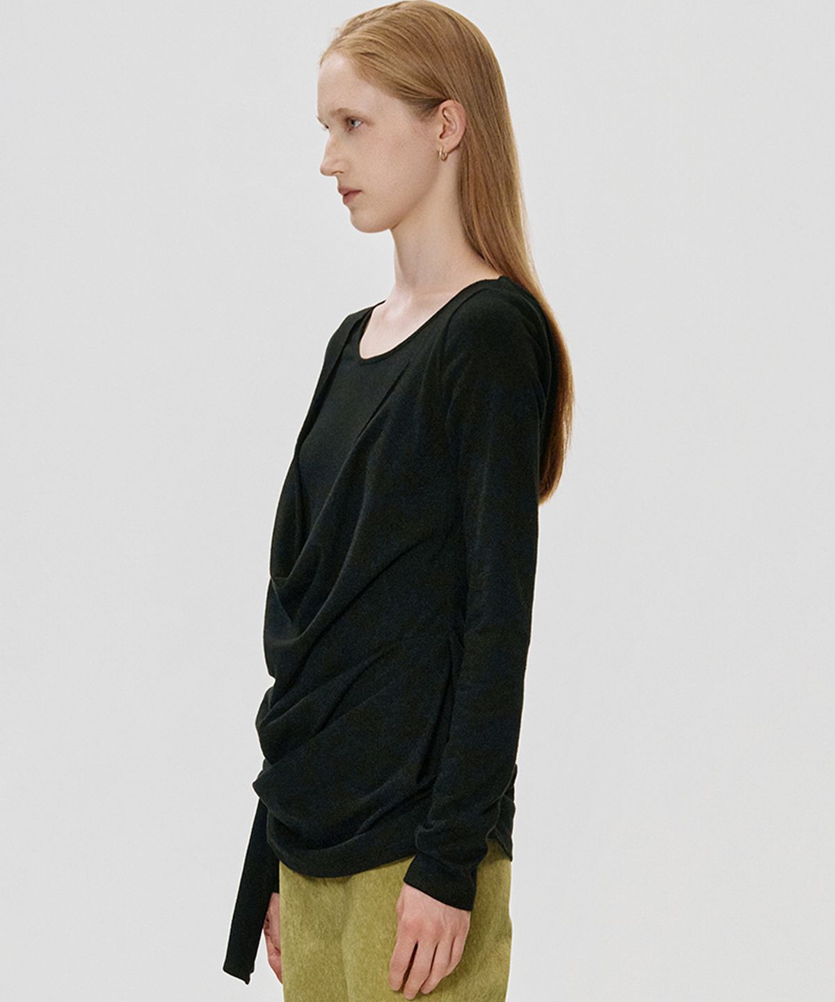 킴지수(KIMZISU) Deep Cowl T-shirt_BLACK