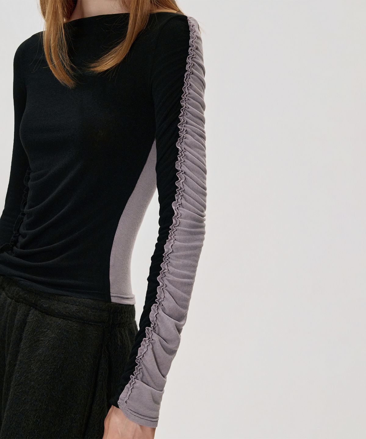 킴지수(KIMZISU) Colour Block Shirred T-shirt_BLACK