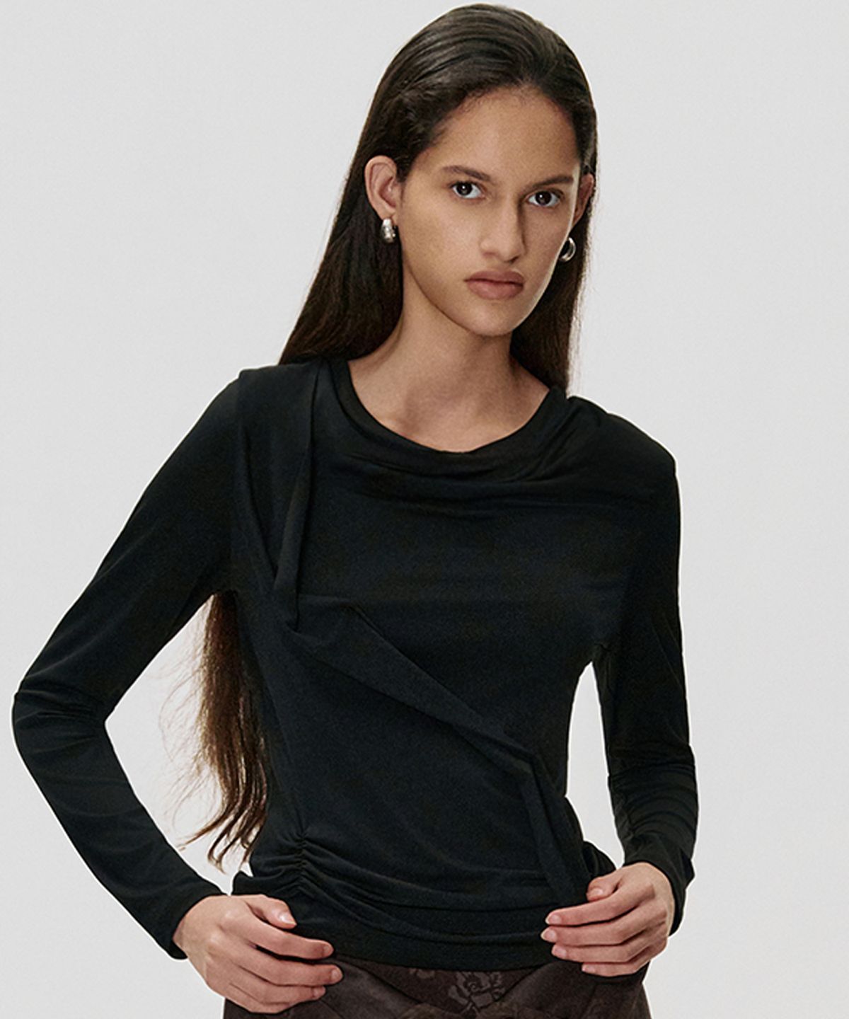 킴지수(KIMZISU) Draped Fold T-shirt_BLACK