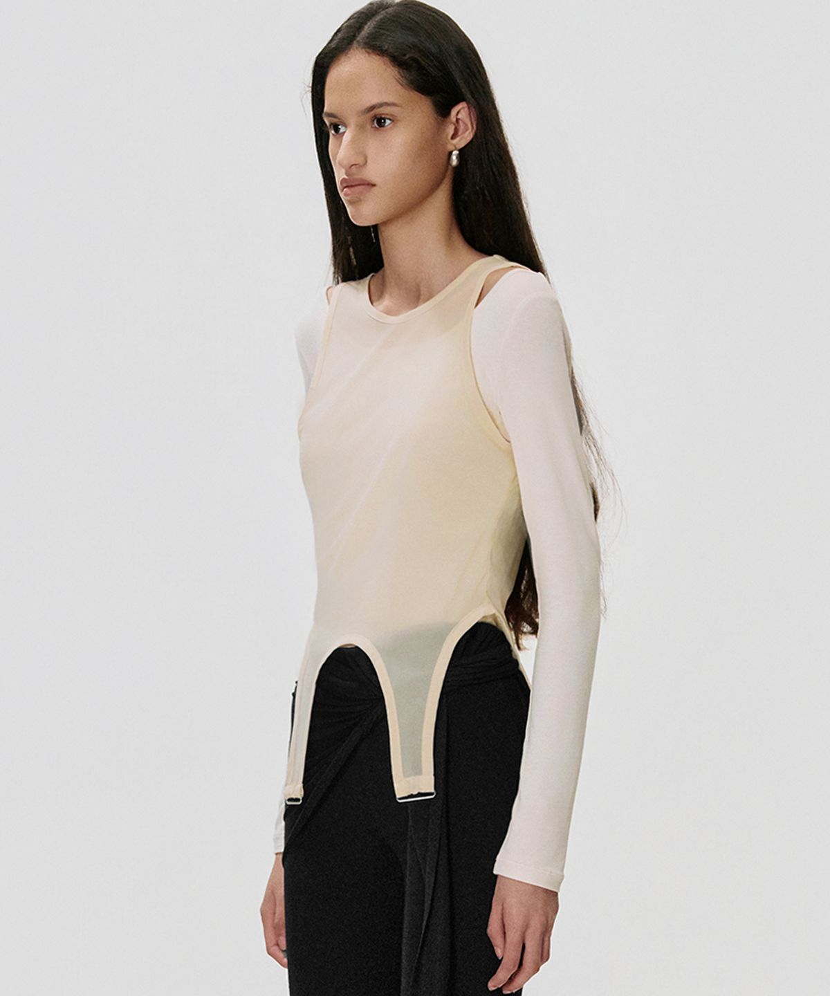 킴지수(KIMZISU) Contour Overlay T-shirt_IVORY