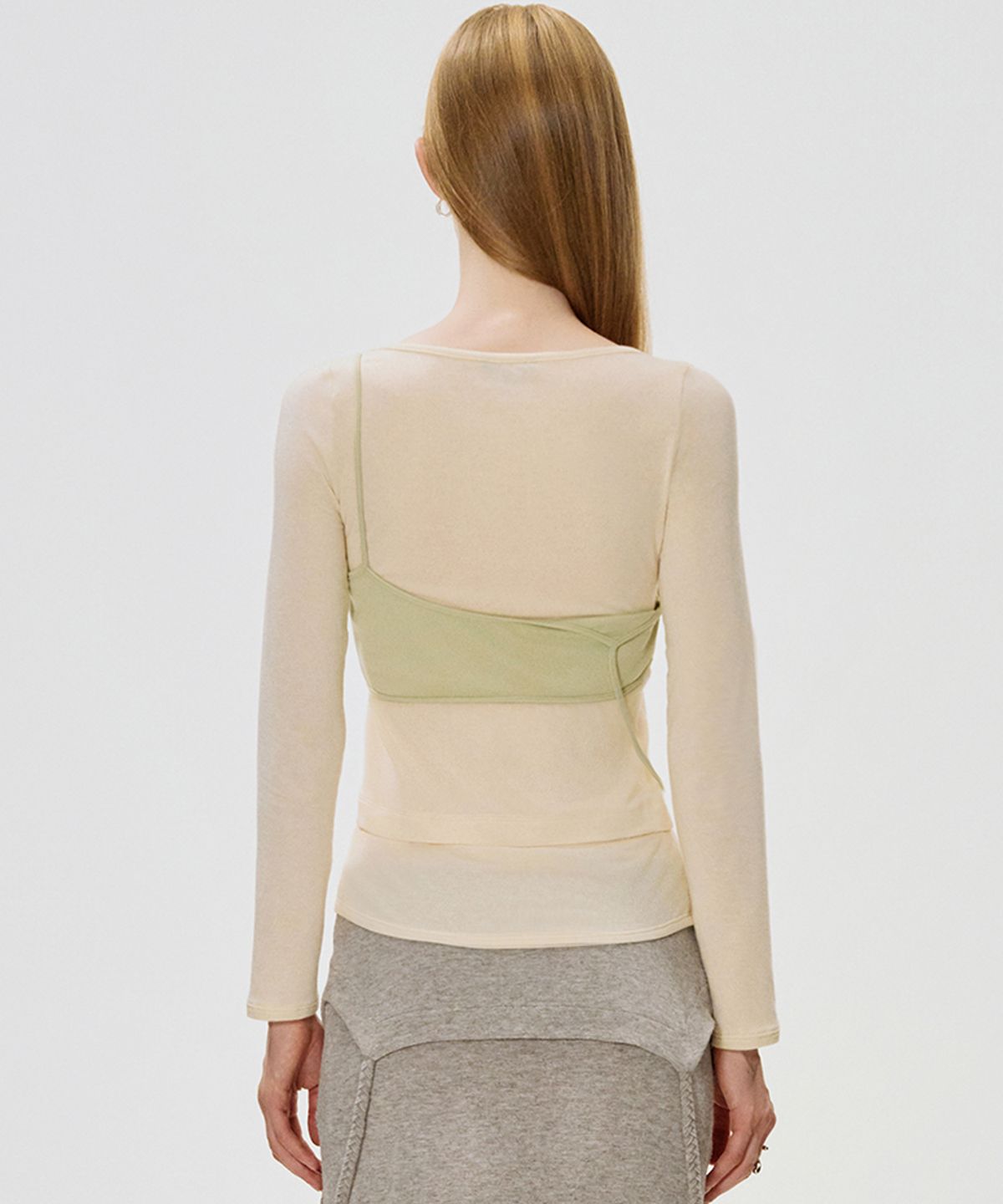 킴지수(KIMZISU) Twisted Bra Layer T-shirt_IVORY