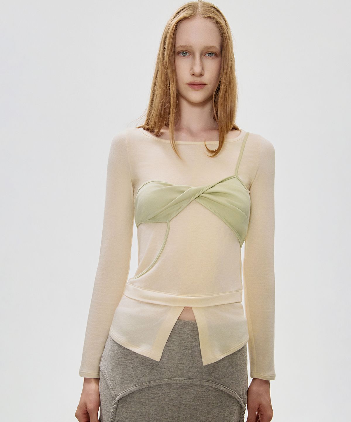킴지수(KIMZISU) Twisted Bra Layer T-shirt_IVORY