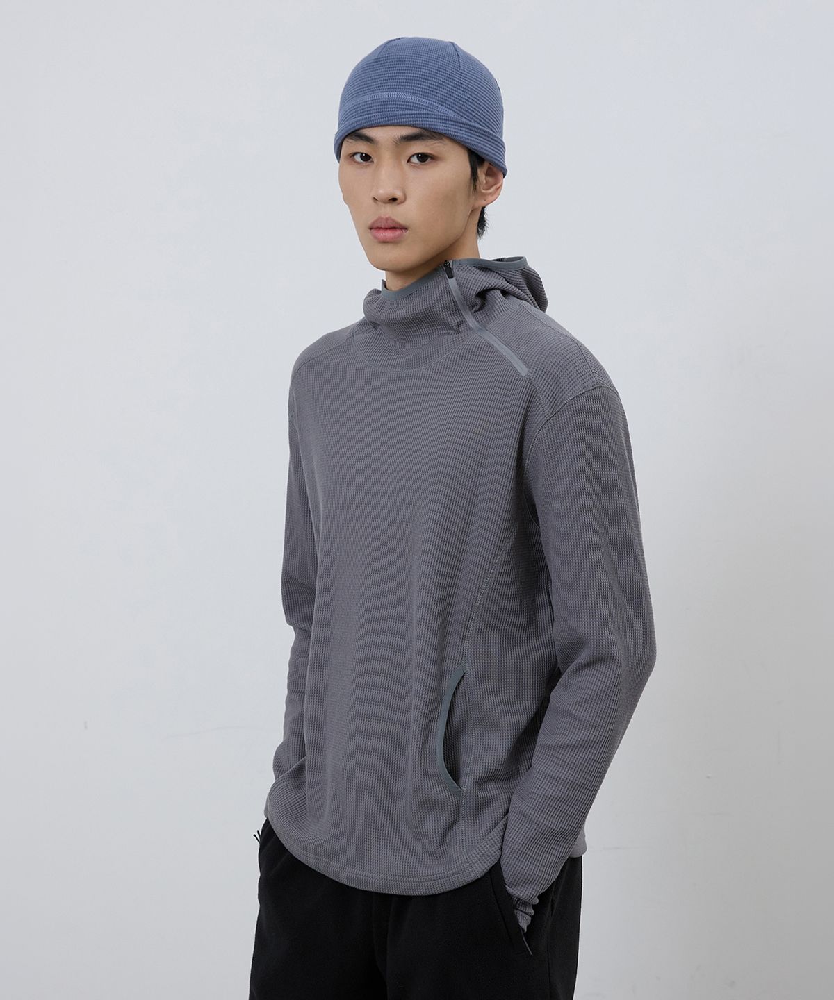 미치코런던 스포츠(MICHIKO LONDON SPORTS) 와플 후드 롱슬리브 그레이