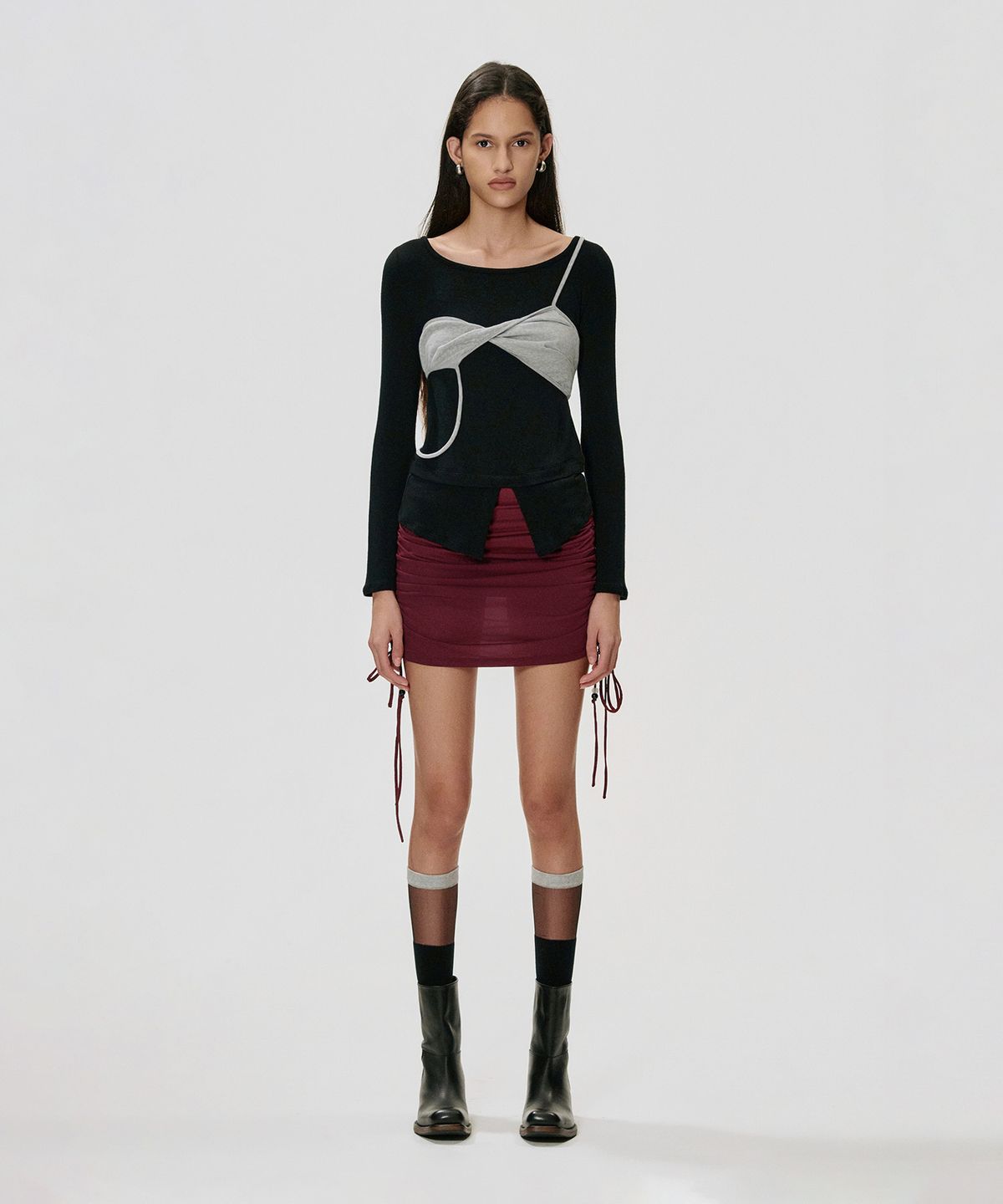 킴지수(KIMZISU) Sheer Color-Block Knee-High Socks_BLACK