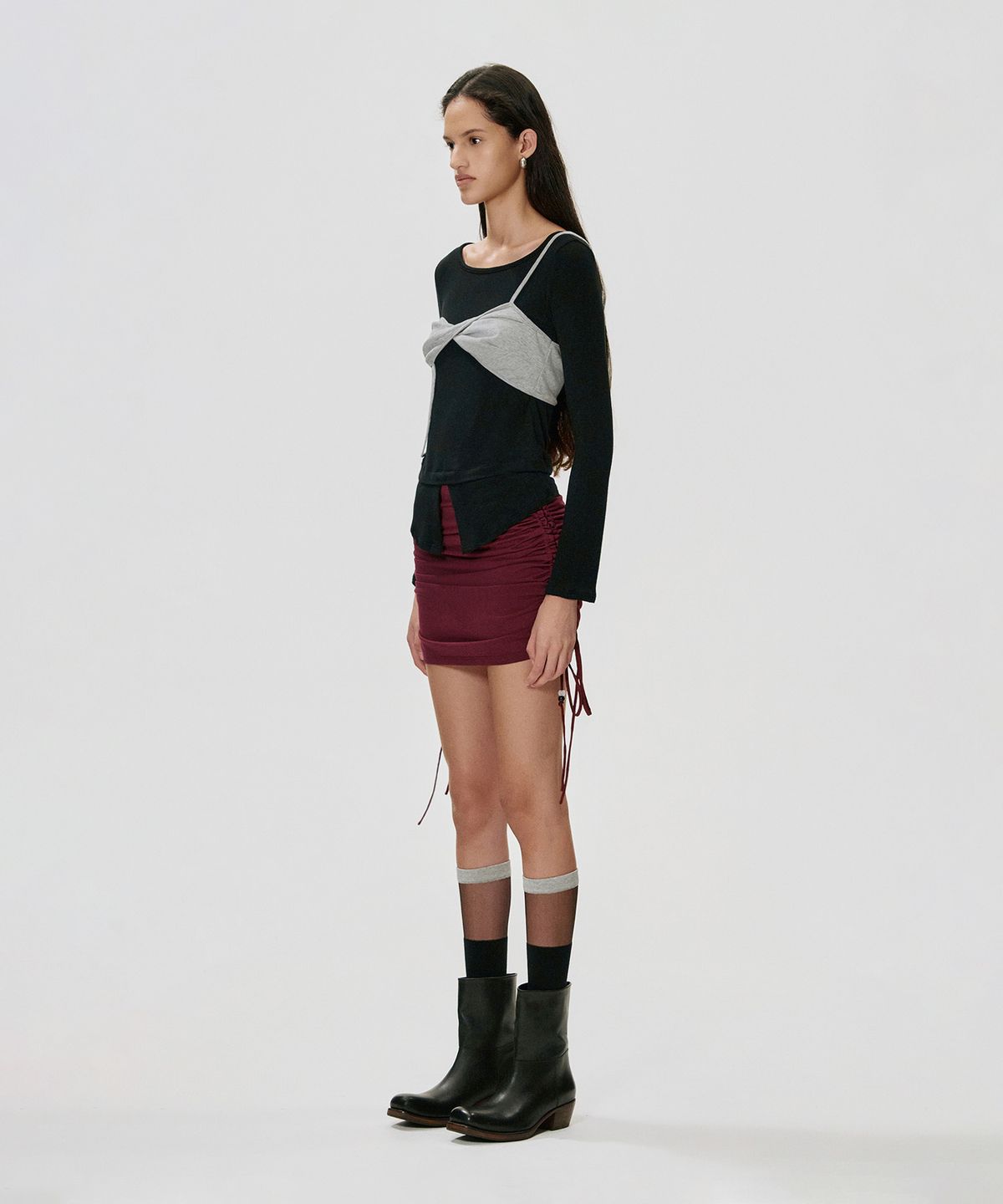 킴지수(KIMZISU) Sheer Color-Block Knee-High Socks_BLACK