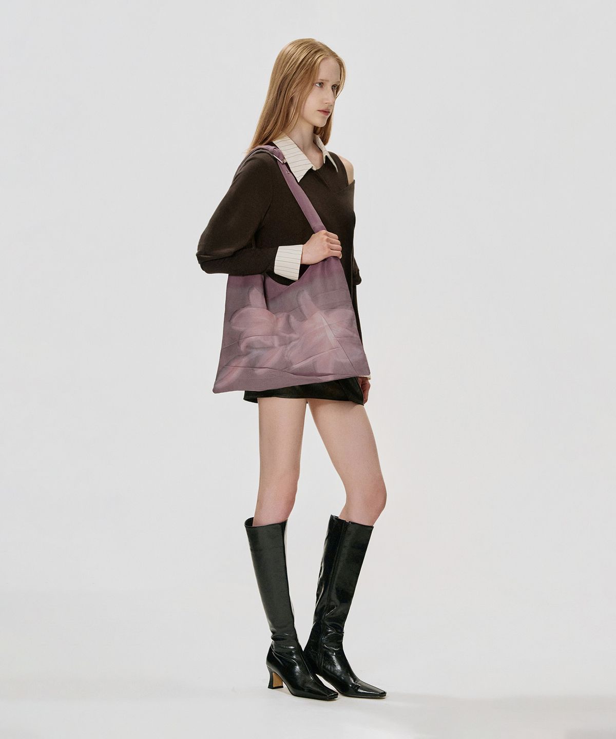 킴지수(KIMZISU) Draped Floral Shoulder Bag_PURPLE