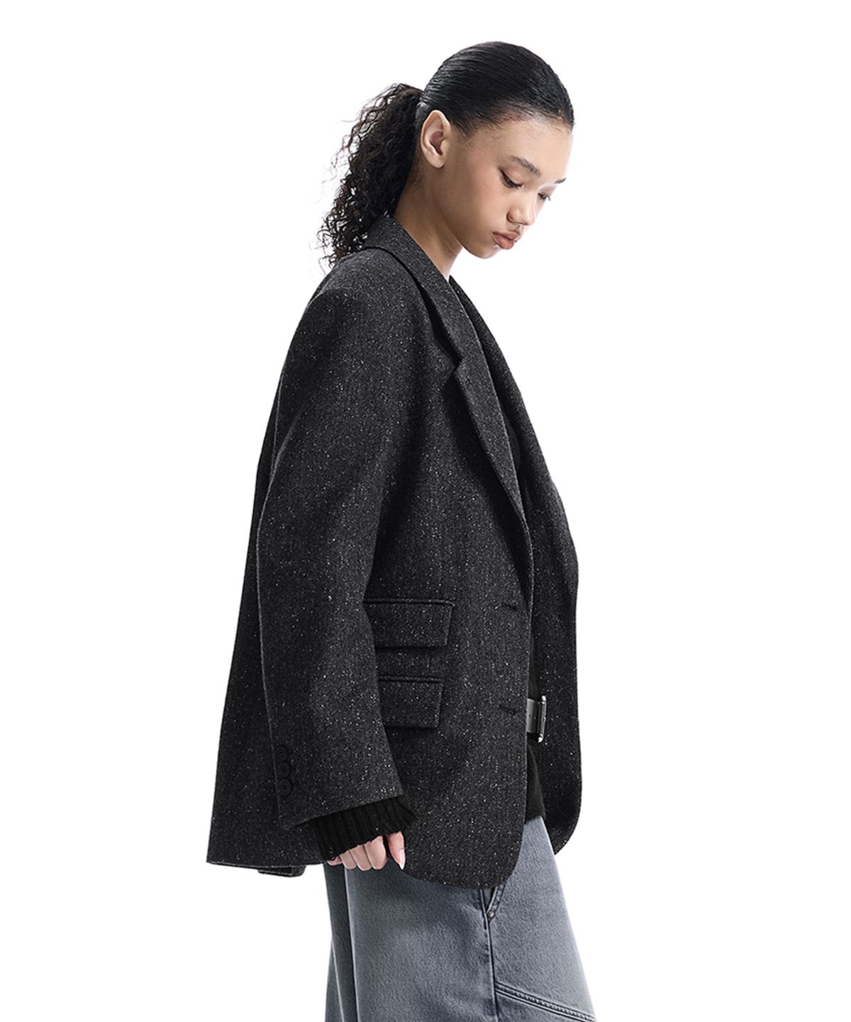 트리밍버드(TREEMINGBIRD) Back-Button Oversized Wool Blazer [ Charcoal ]
