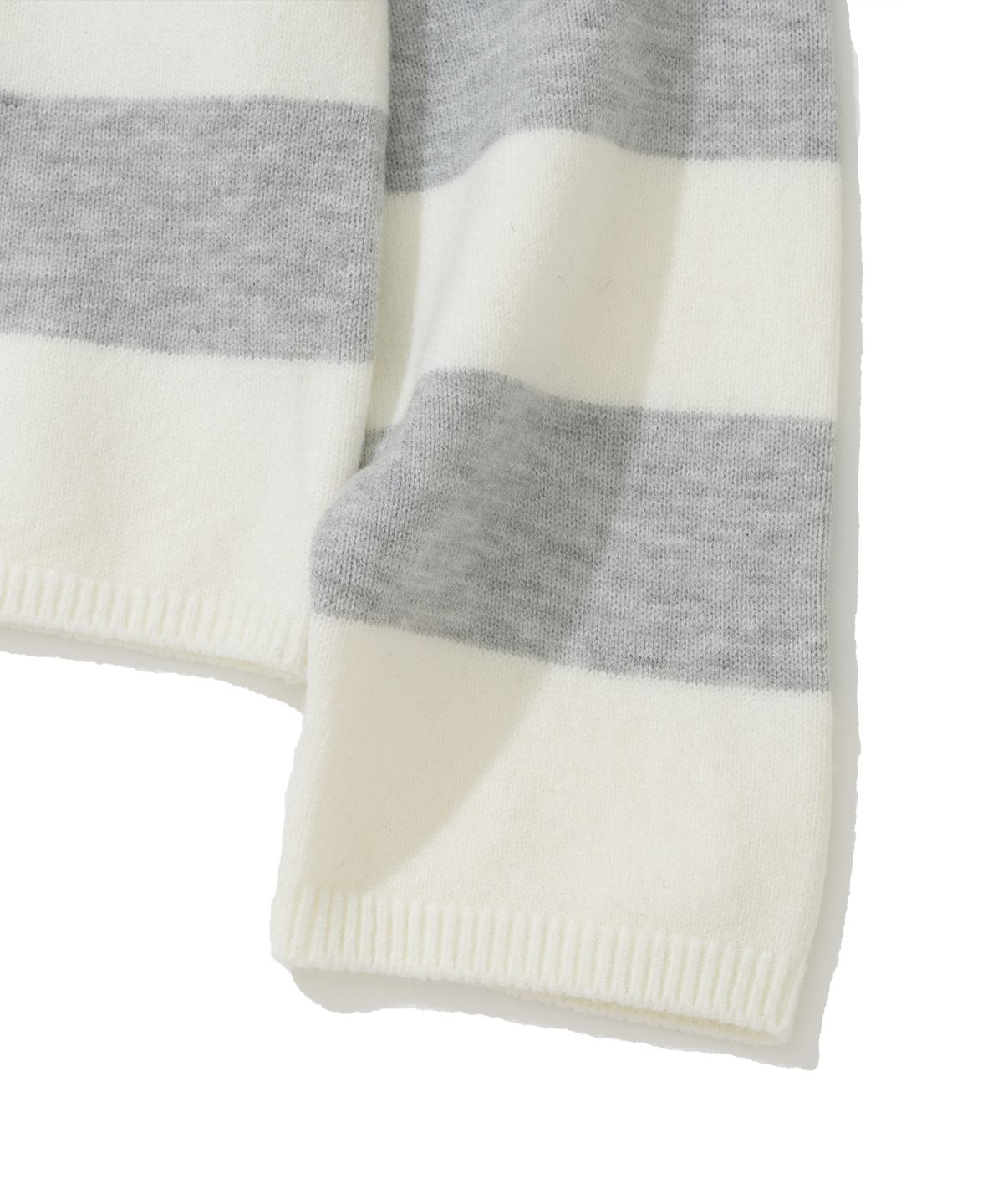 니티드(KNITTED) (UNISEX) 스트라이프 럭비 카라 니트 CLOUD
