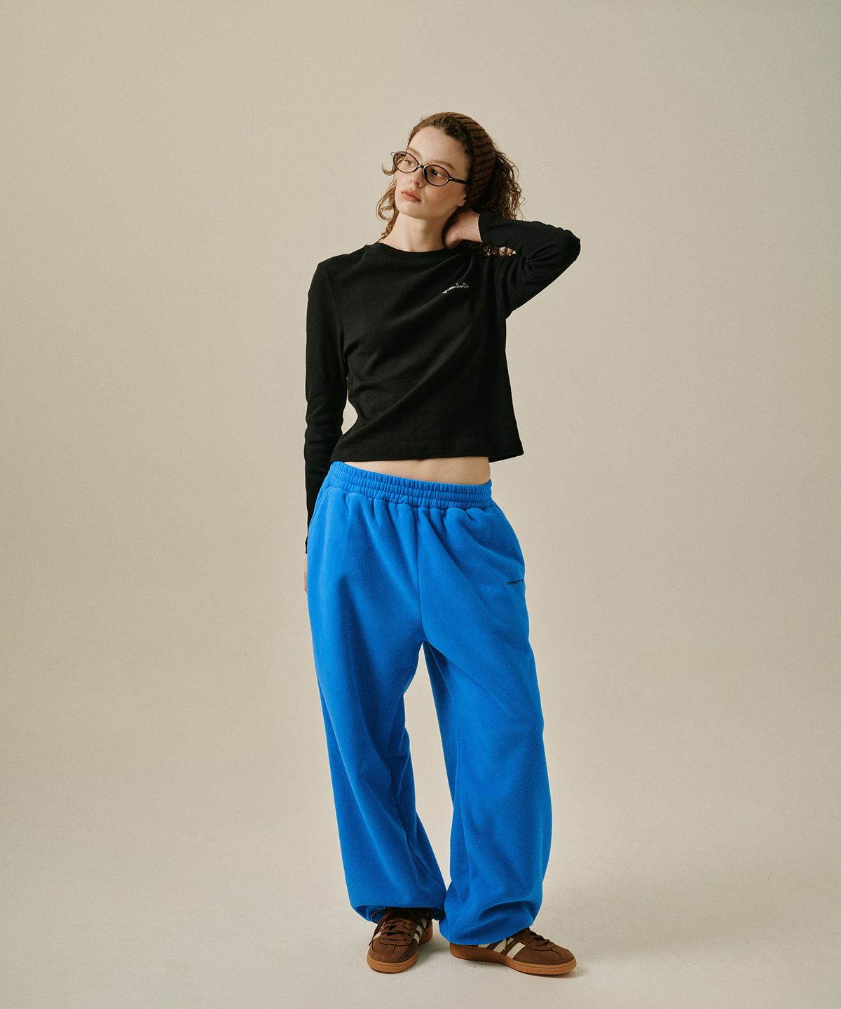 그린버터(GREENBUTTER) Mellow Essential Tee (Black)