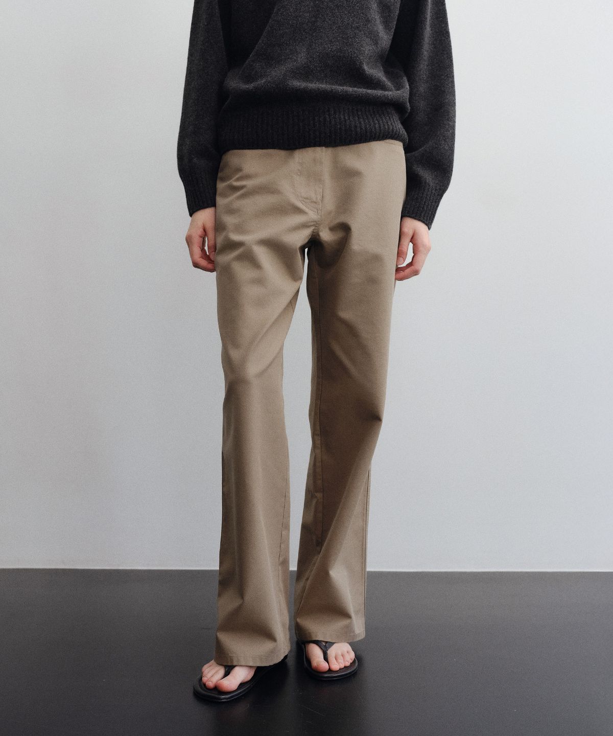 로트(LOTE) Low Relaxed Straight Pants