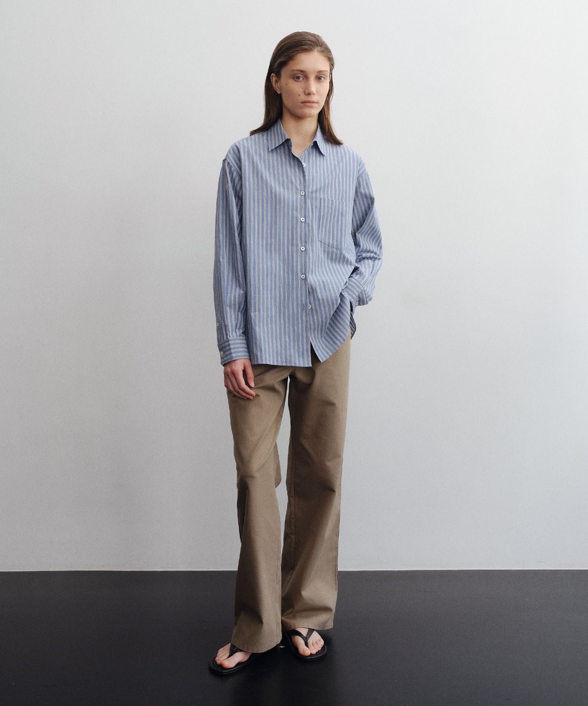 로트(LOTE) Low Relaxed Straight Pants