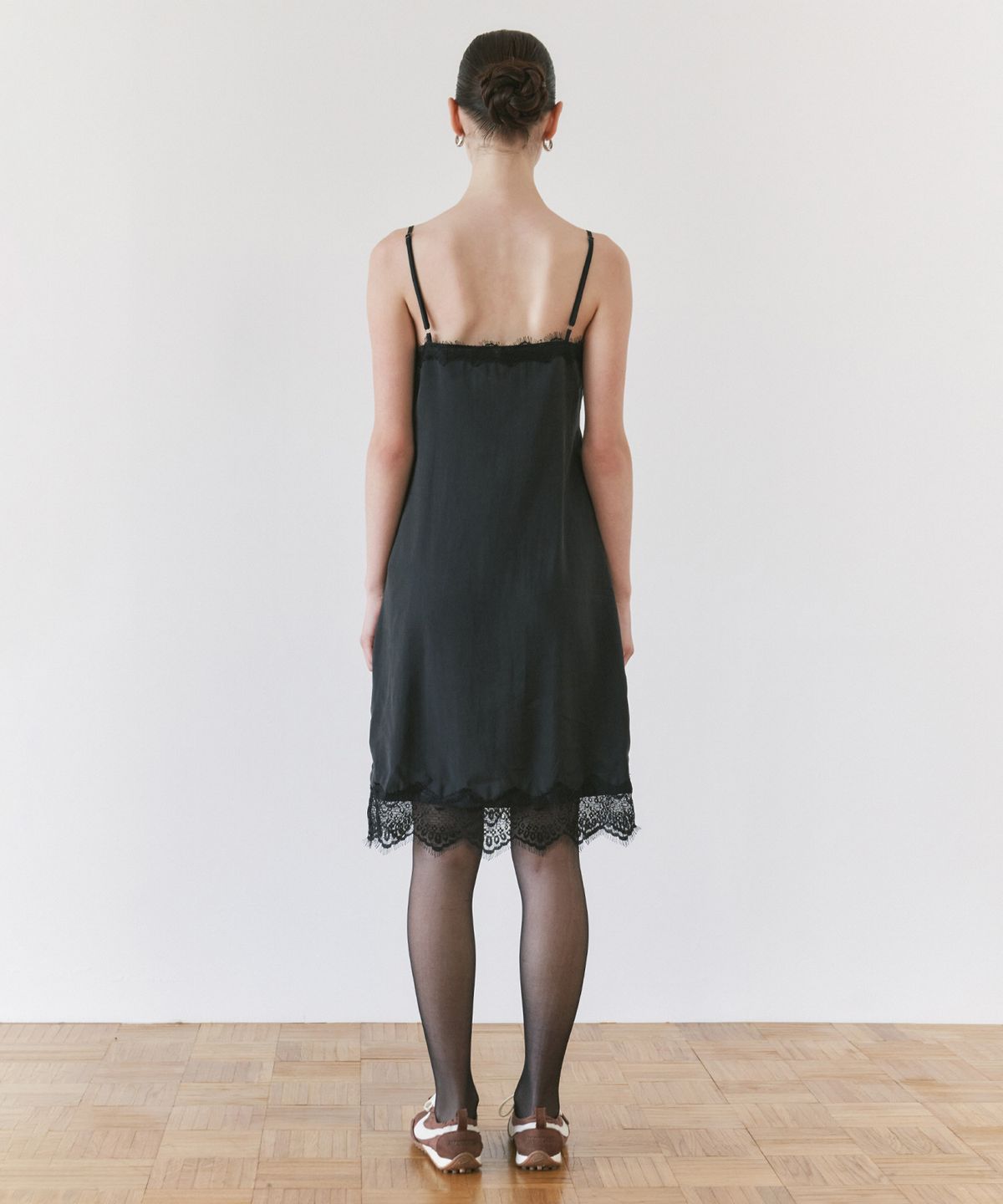 시야쥬(SIYAZU) SIA8046 빈티지 레이스 슬립 원피스_Vintage black