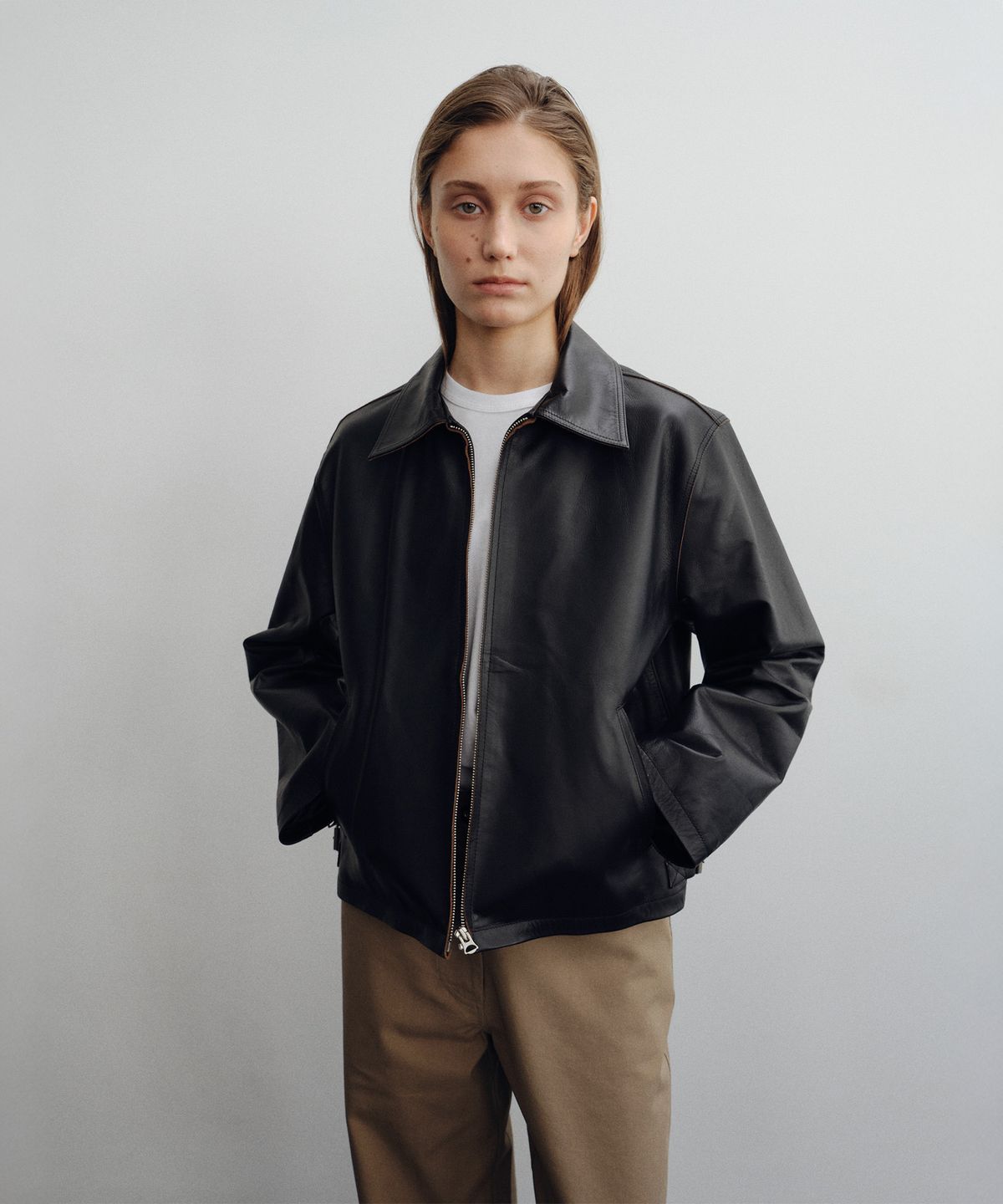 로트(LOTE) Structured Leather Bomber