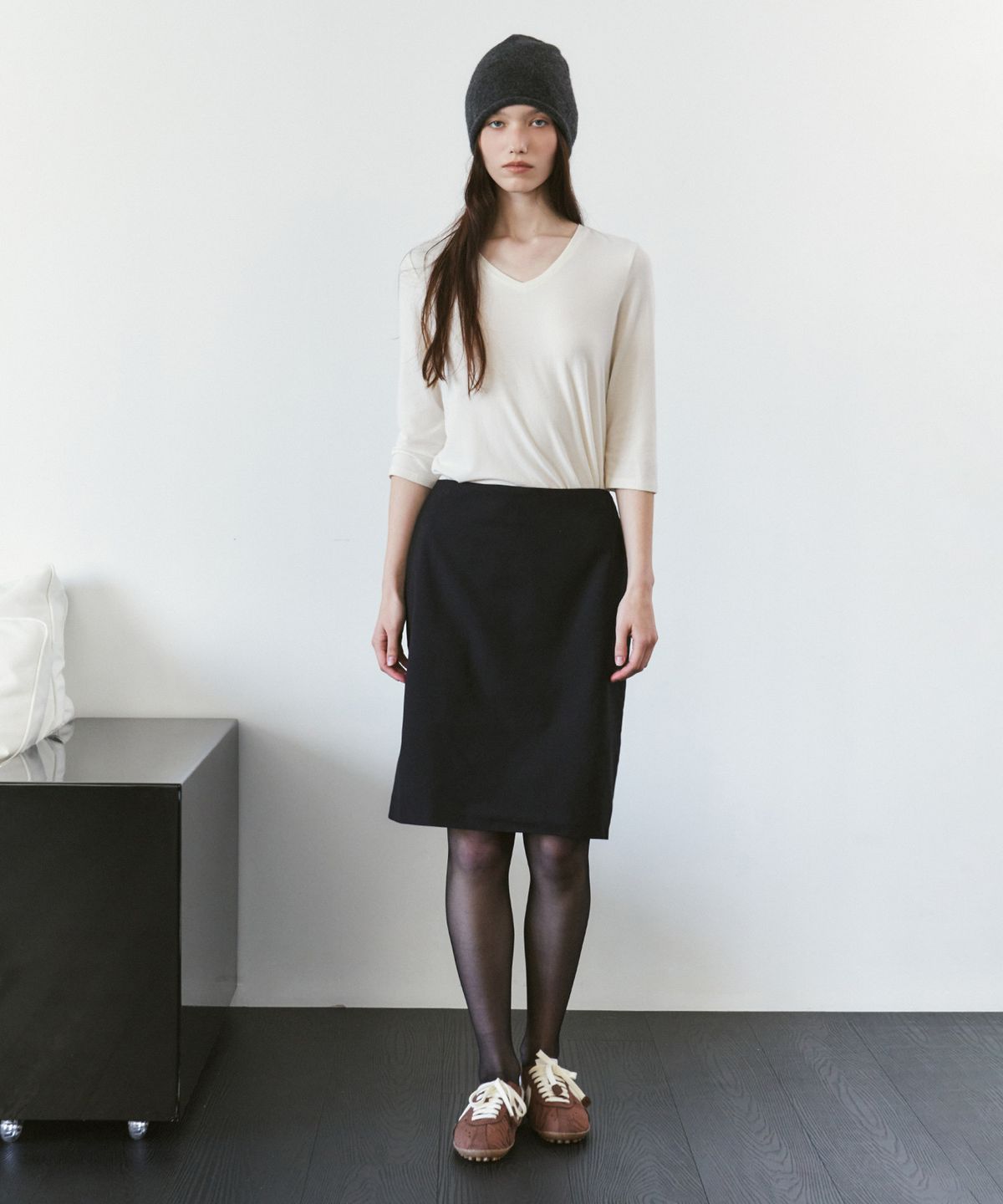 시야쥬(SIYAZU) SITP5313 소프트 브이넥 7부 티셔츠_Ivory