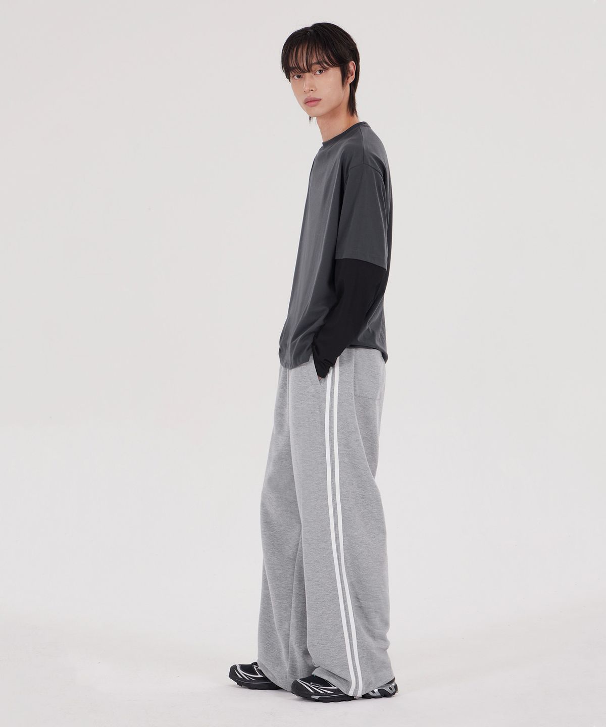 굿라이프웍스(GLW) [unisex] 레이어드 투톤 롱슬리브티 차콜