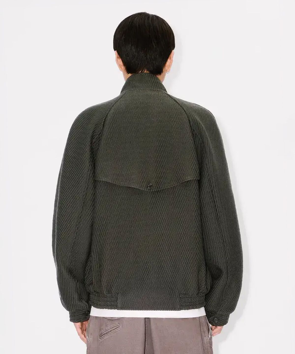 겐조(KENZO) 남성 25FW 해링턴 블루종_K256AMU102KAX